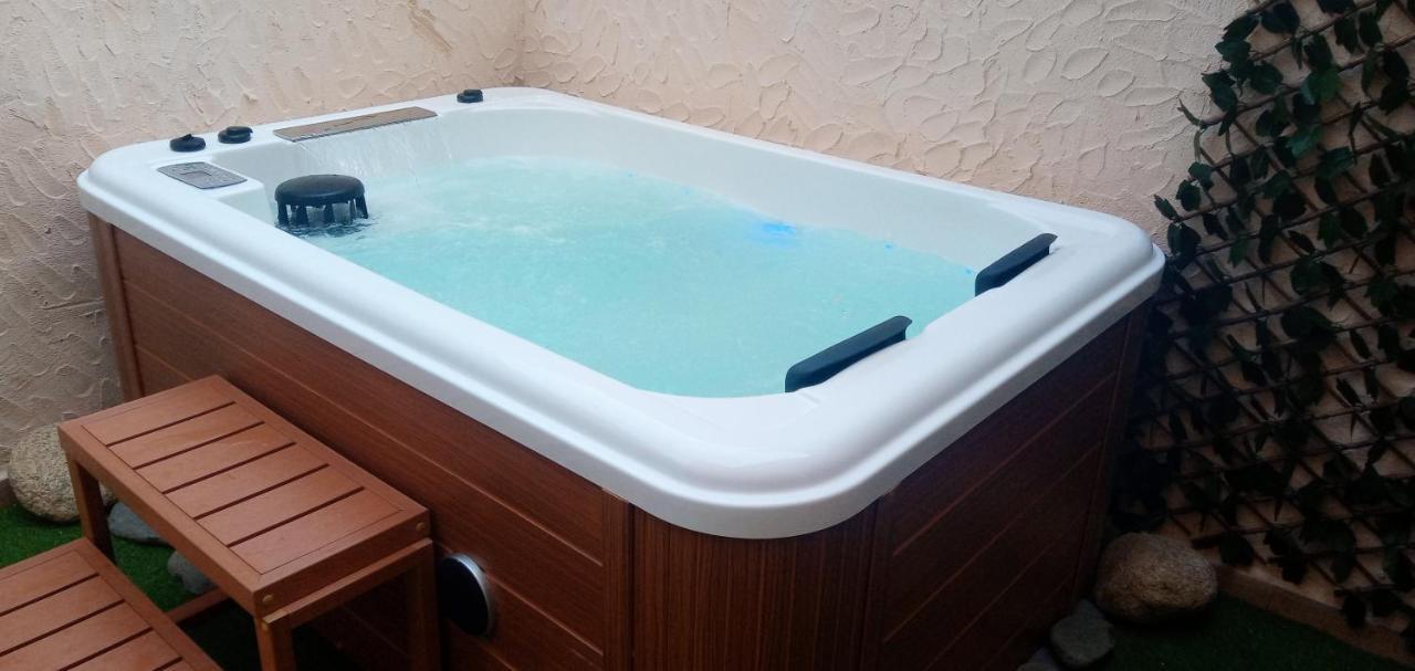 Apartamentos El Arenal Acebo Kültér fotó